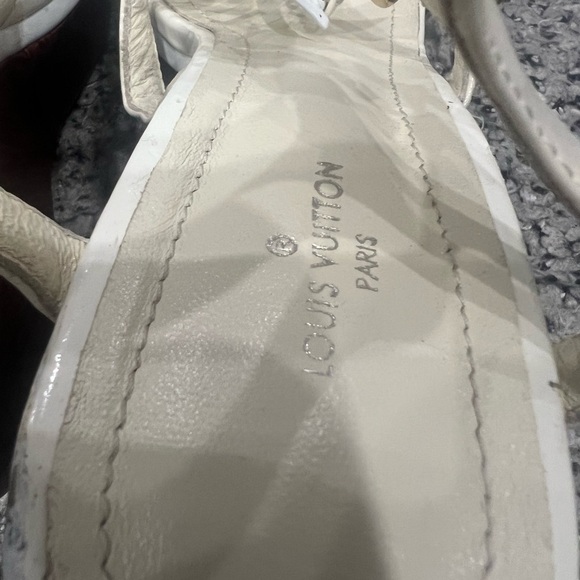 LOUIS VUITTON Wedge Sole Patent Leather Sandals Big Icon Thick - Picture 6 of 12